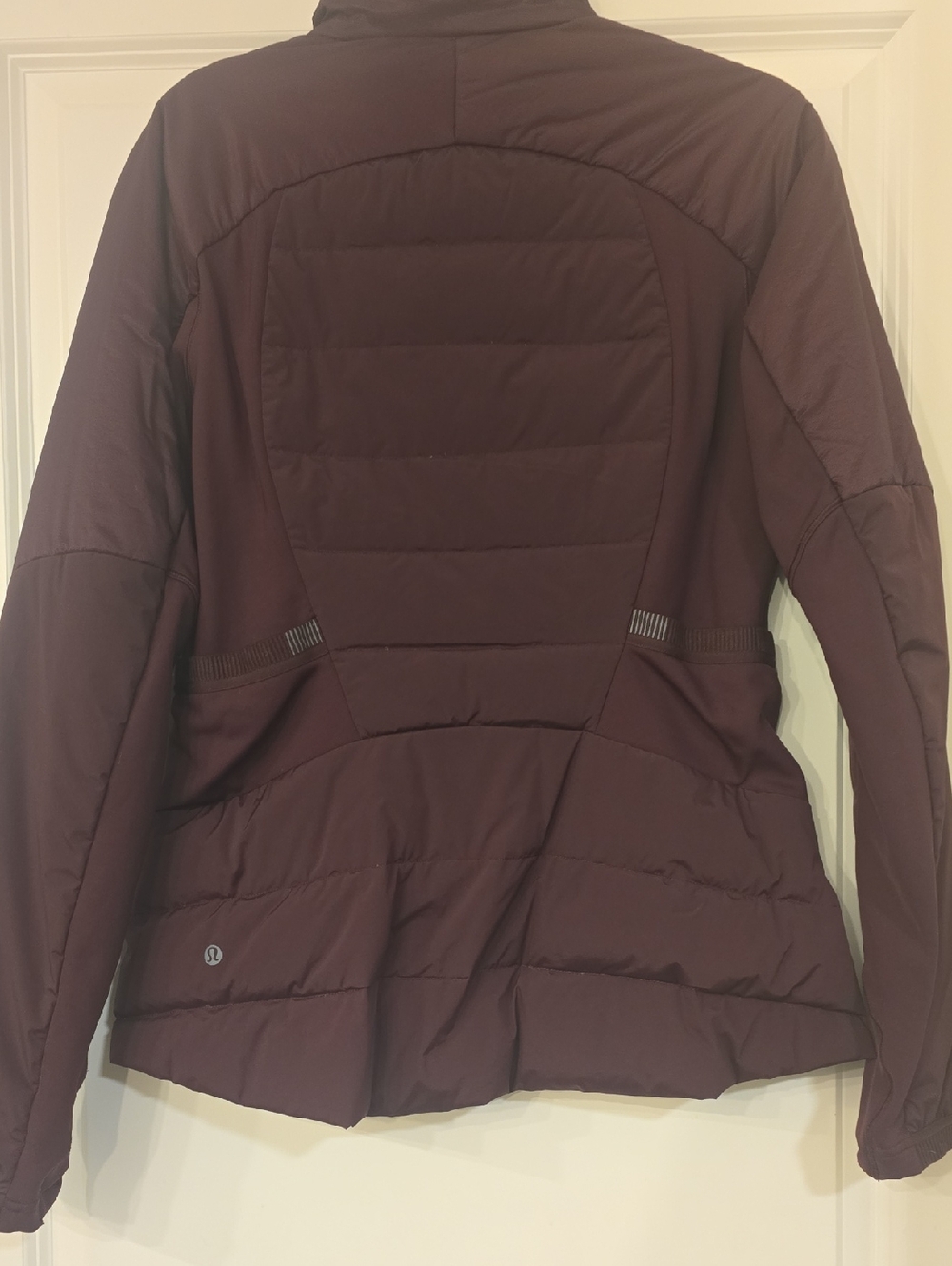 Lululemon jacket - Picture 4 of 6